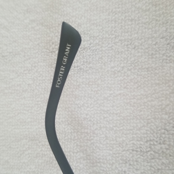 Sunglasses - Picture 4 of 6